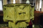 Font with angels